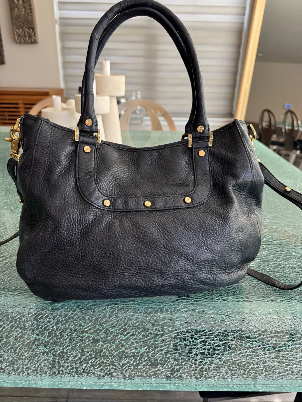 Tory Burch Black Leather Shoulder handbag with Gold Logo